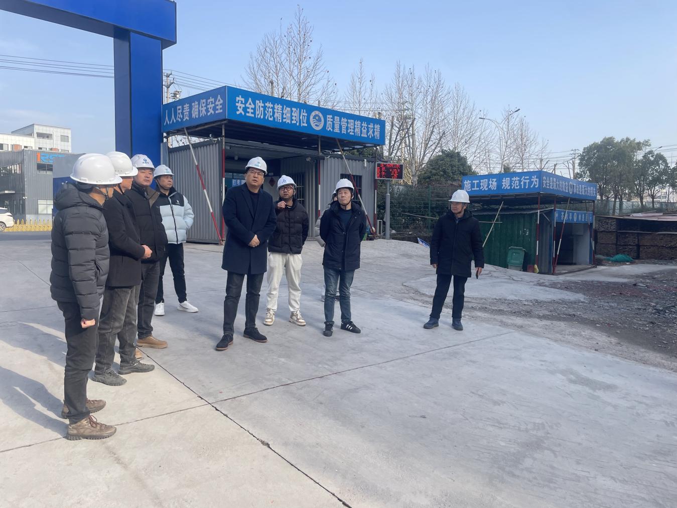 搶抓開(kāi)局  全力以“復(fù)”  助力項(xiàng)目開(kāi)門紅——區(qū)國(guó)投集團(tuán)督查重點(diǎn)項(xiàng)目復(fù)工復(fù)產(chǎn)情況